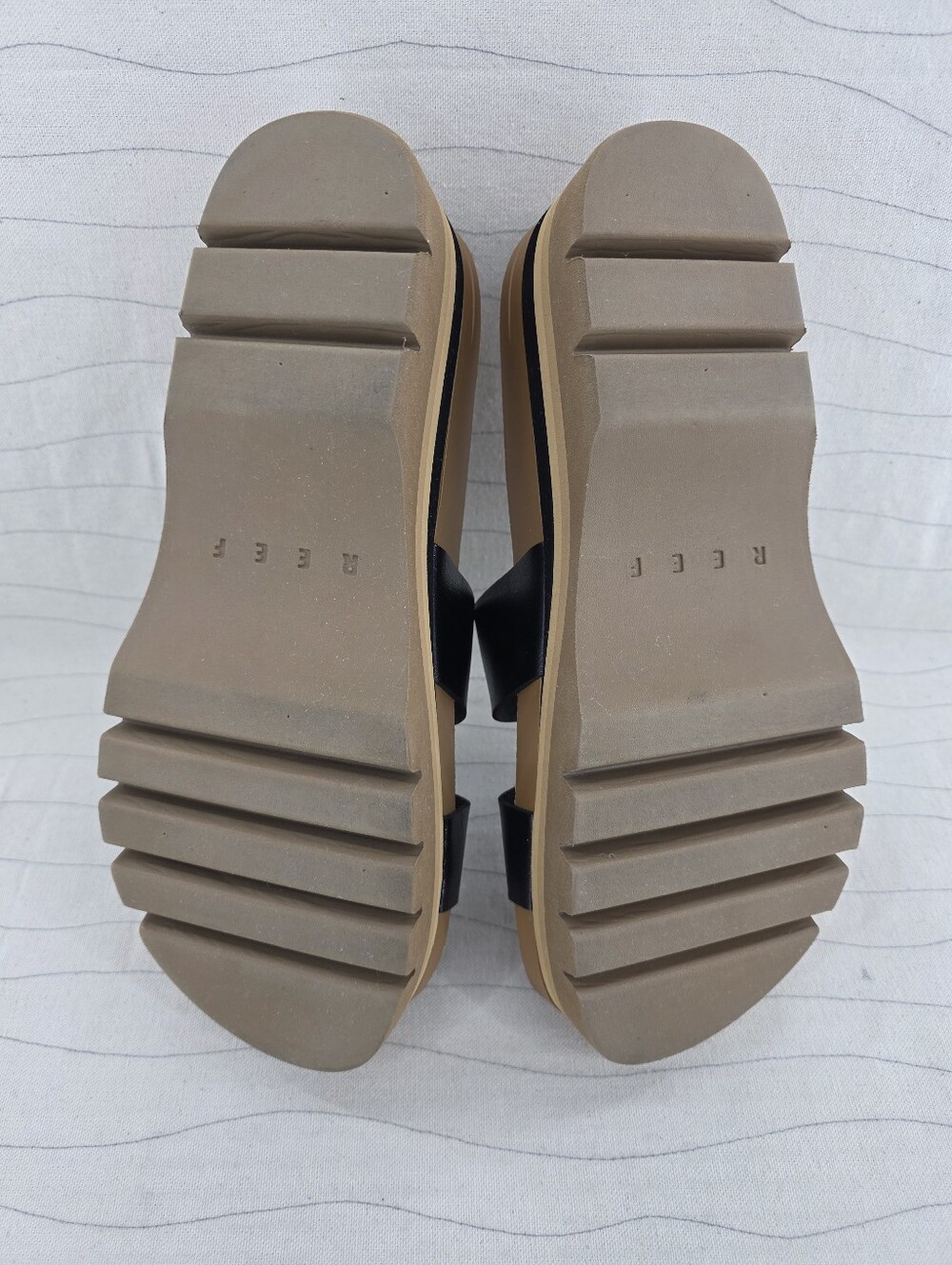 Reef Womens Cushion Vista Higher Black Double Strap Platform Sandals Shoes Sz 10 - Picture 10 of 11